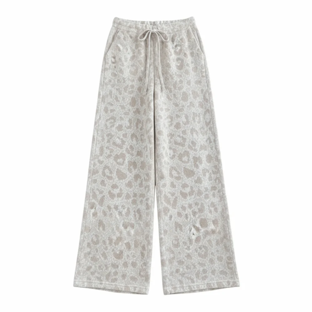 Soft Plush Velvet Leopard Pants Thicken Warm Loose Casual Pants Women High Waist Workout Trousers Winter Pants Autumn/Winter
Soft Plush Velvet Leopard Pants Thicken Warm Loose Casual Pants Women High Waist Workout Trousers Winter Pants Autumn/Winter