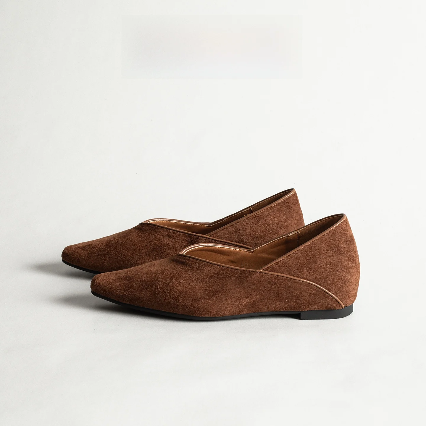 Brown V-Notch Mary Janes Women's Retro Commute Simple Match Slip-On Grandmother Single Shoes Fashionable Sexy Style Pig Skin
Brown V-Notch Mary Janes Women's Retro Commute Simple Match Slip-On Grandmother Single Shoes Fashionable Sexy Style Pig Skin
