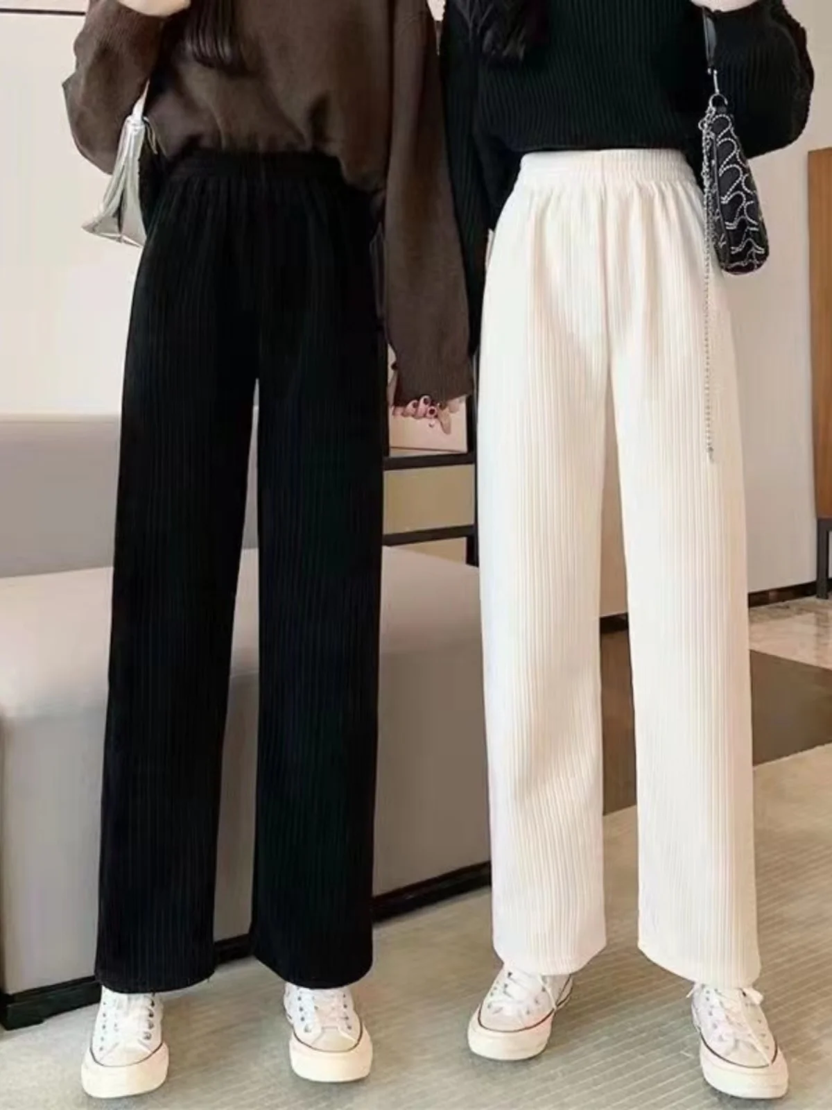 High Waist Fleece Lined Wide Leg Pants Women's Casual Straight Cut Trousers Slimming Long Pants Commute Style Korean Fashion
High Waist Fleece Lined Wide Leg Pants Women's Casual Straight Cut Trousers Slimming Long Pants Commute Style Korean Fashion