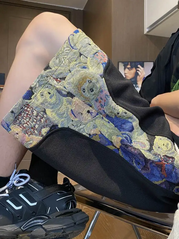 Мужские летние тонкие быстросохнущие дышащие спортивные брюки-капри American Style, свободного прямого кроя, повседневные шорты
Мужские летние тонкие быстросохнущие дышащие спортивные брюки-капри American Style, свободного прямого кроя, повседневные шорты