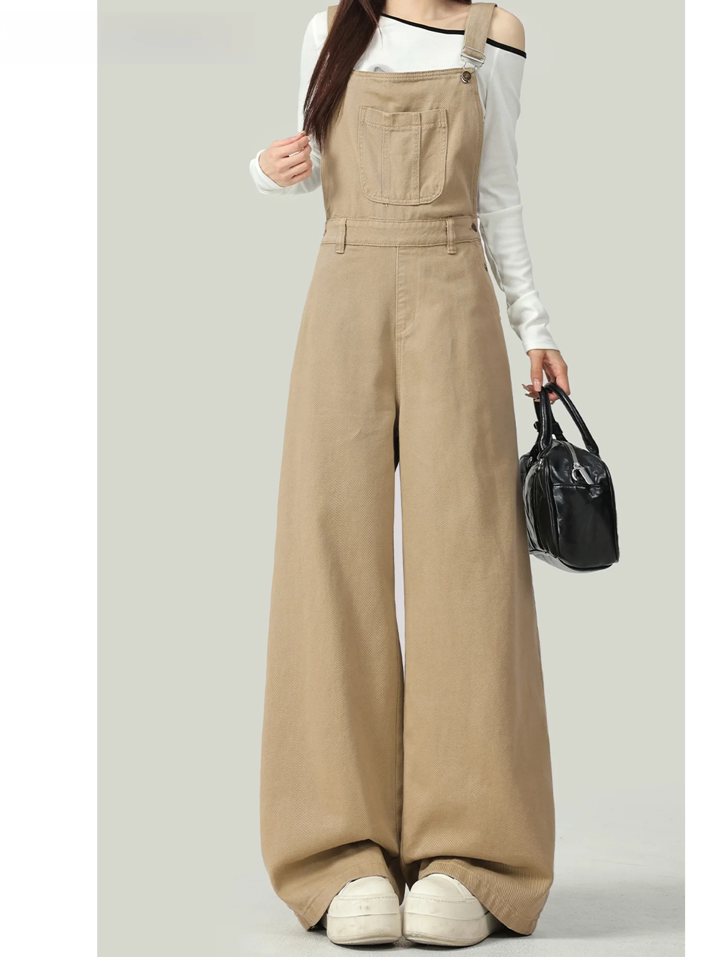 Женский джинсовый комбинезон La Chapelle American Khaki: свободный крой, широкие штанины, повседневный, с высокой талией, на пуговицах, весенняя новинка
Женский джинсовый комбинезон La Chapelle American Khaki: свободный крой, широкие штанины, повседневный, с высокой талией, на пуговицах, весенняя новинка