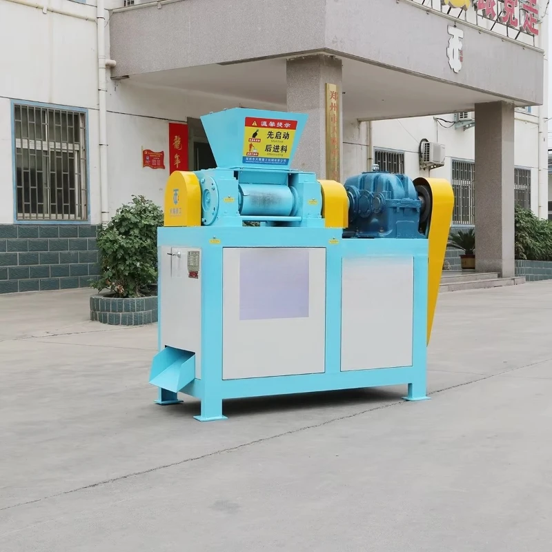 1-5 t/h Capacity Fertilizer Production Machine Twin Roll Granulator Compound Fertilizer Manufacturing Machine For Sale
1-5 t/h Capacity Fertilizer Production Machine Twin Roll Granulator Compound Fertilizer Manufacturing Machine For Sale