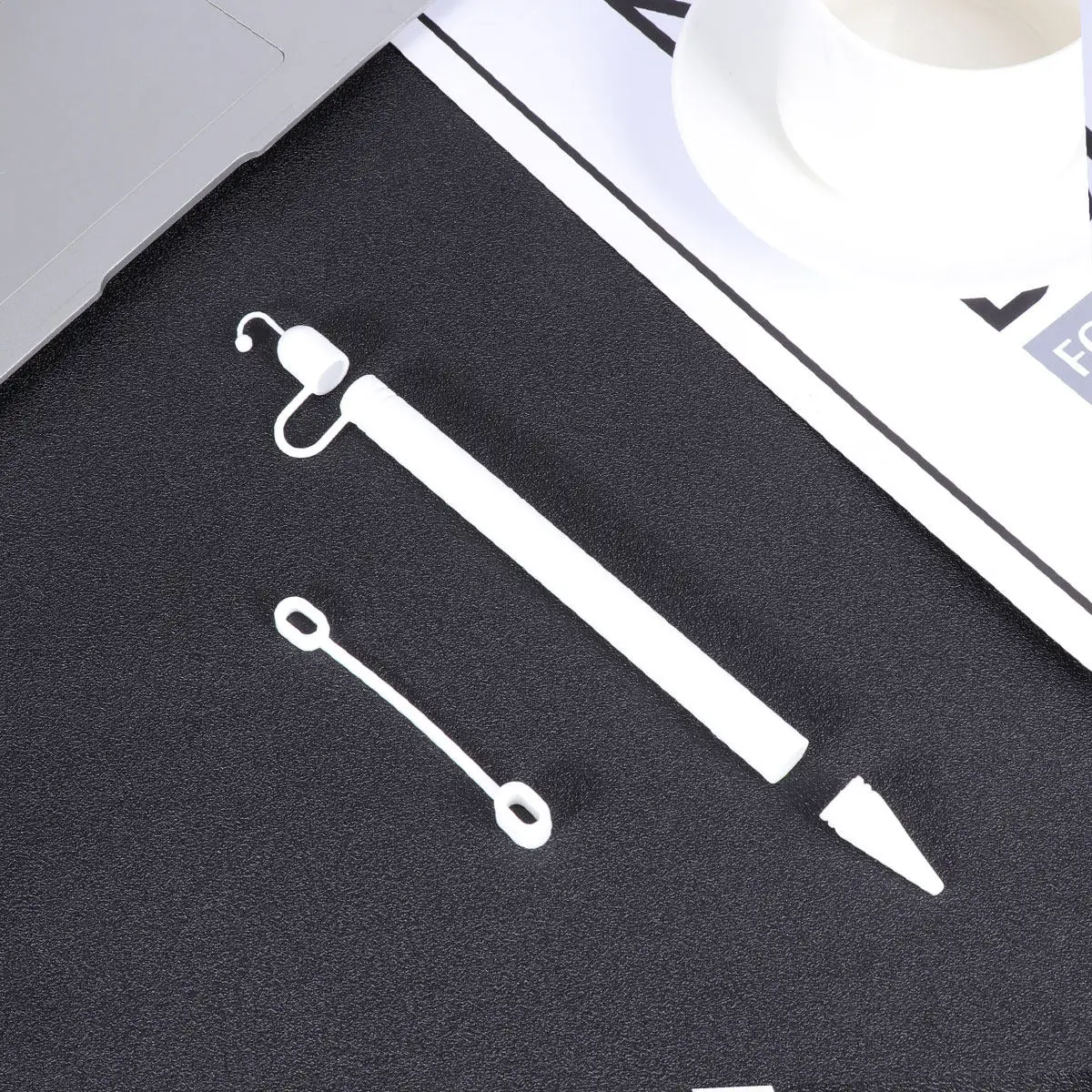 Защитный чехол для ручки-стилуса Pencil 1, силиконовый, противоскользящий, легкий, ударопрочный, защита от царапин
Защитный чехол для ручки-стилуса Pencil 1, силиконовый, противоскользящий, легкий, ударопрочный, защита от царапин