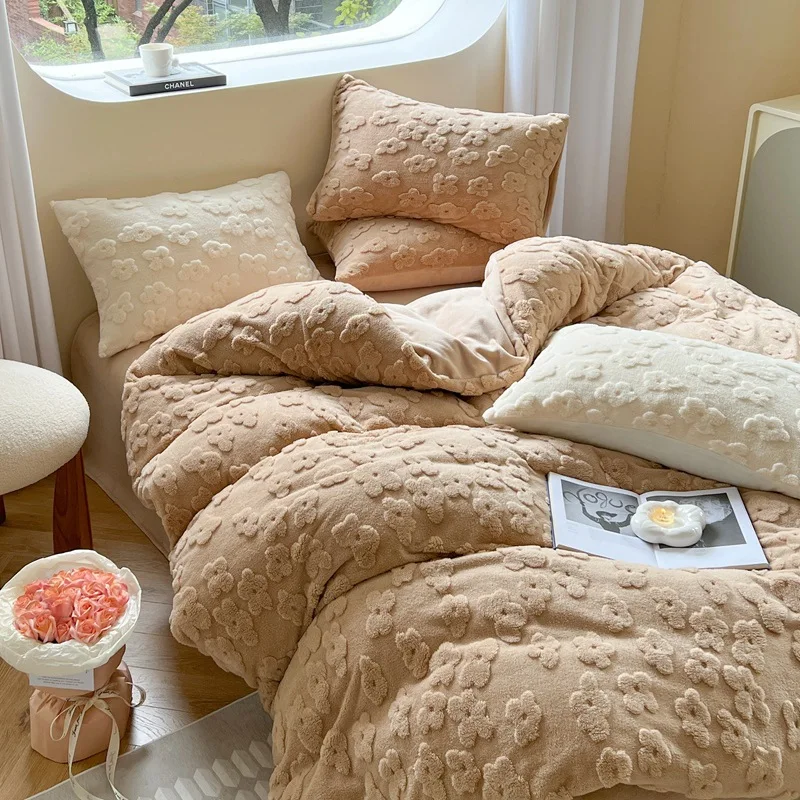 High Gram Plush Cut Flower Shu Cotton Velvet Bedding Four Piece Set Dorm Duvet Cover Sheet Pillowcase Cozy Winter Warm Snug Nite 
High Gram Plush Cut Flower Shu Cotton Velvet Bedding Four Piece Set Dorm Duvet Cover Sheet Pillowcase Cozy Winter Warm Snug Nite