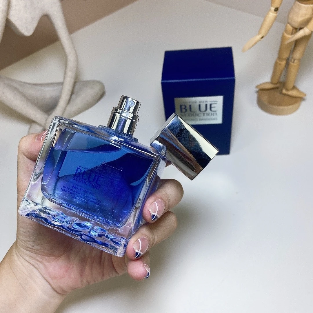 Духи Woody Водянистый аромат Мужская туалетная вода Одеколон Свежий парфюм Прохладный долговечный ароматный спрей высокого качества
Духи Woody Водянистый аромат Мужская туалетная вода Одеколон Свежий парфюм Прохладный долговечный ароматный спрей высокого качества