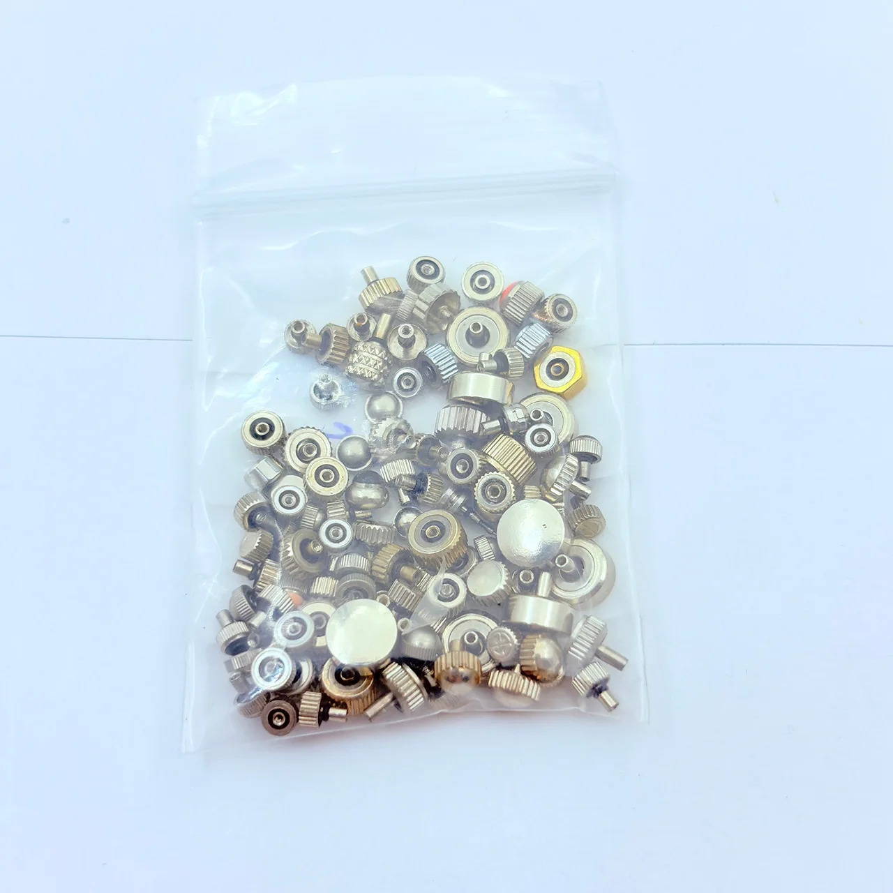 Watch accessories miscellaneous heads various sizes quartz mechanical miscellaneous heads packaged in bags of about 100 pieces
Watch accessories miscellaneous heads various sizes quartz mechanical miscellaneous heads packaged in bags of about 100 pieces