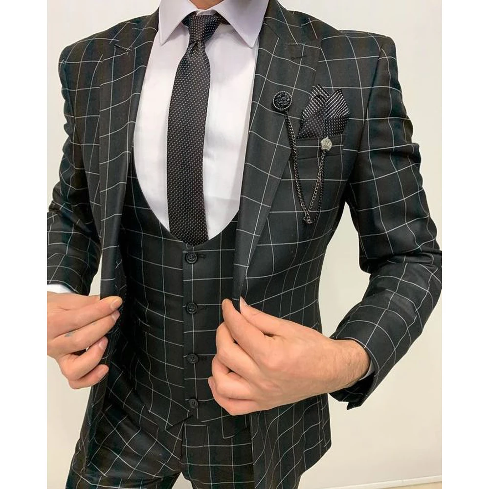 Black Plaid Suits for Men High-end Peak Lapel Single Breasted Wedding Tuxedo Fashion Business Casual Suit (Blazer+Vest+Pants)
Black Plaid Suits for Men High-end Peak Lapel Single Breasted Wedding Tuxedo Fashion Business Casual Suit (Blazer+Vest+Pants)
