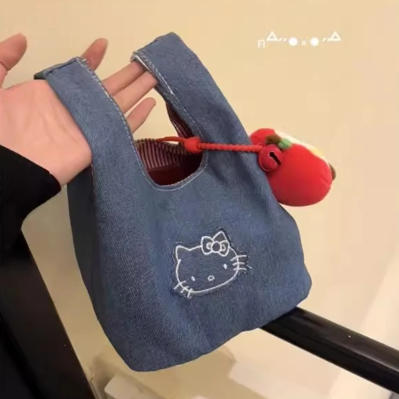 New Arrival Denim Hello Kitty Embroidery Handbag Cute Korean Style Crossbody Bag for Girls Casual Outing
New Arrival Denim Hello Kitty Embroidery Handbag Cute Korean Style Crossbody Bag for Girls Casual Outing