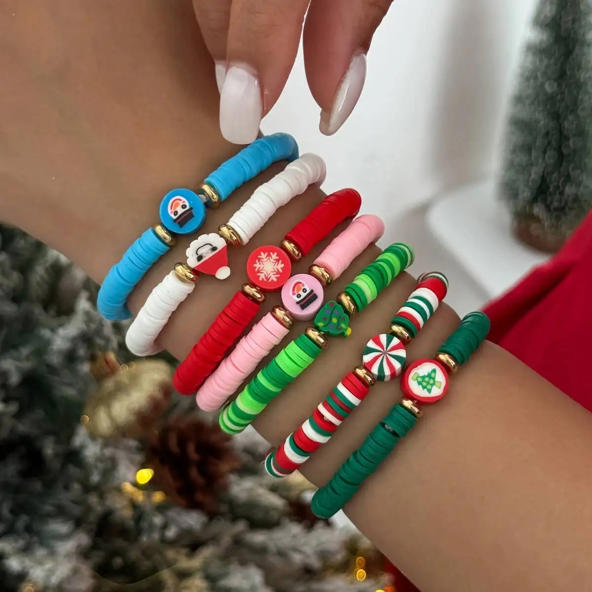 7Pcs/Set New Santa Claus Snowflake Christmas Tree Bracelet for Women Stackable Colorful Soft Ceramic Beaded Bracelet 2026
7Pcs/Set New Santa Claus Snowflake Christmas Tree Bracelet for Women Stackable Colorful Soft Ceramic Beaded Bracelet 2026