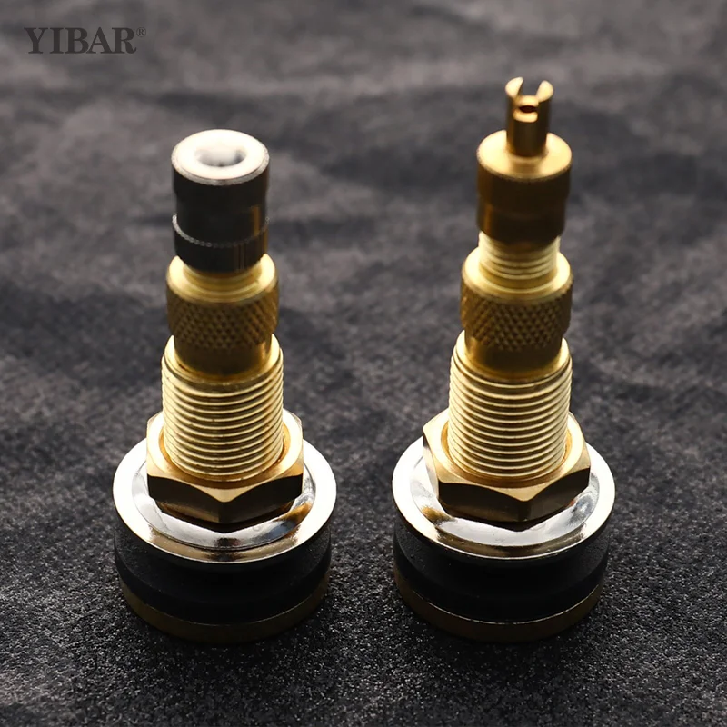 TR618A 1-7/8 "Воздушный жидкий бескамерный стержень клапана из латуни для трактора 
TR618A 1-7/8 "Воздушный жидкий бескамерный стержень клапана из латуни для трактора