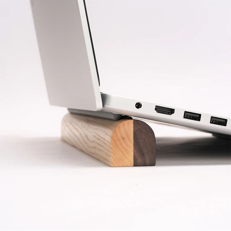 Wooden Laptop Stand Walnut Ash Wood Solid Wood Texture Comfortable Typing Secure Grip Anti Slip Rubber Strips Original Design
Wooden Laptop Stand Walnut Ash Wood Solid Wood Texture Comfortable Typing Secure Grip Anti Slip Rubber Strips Original Design