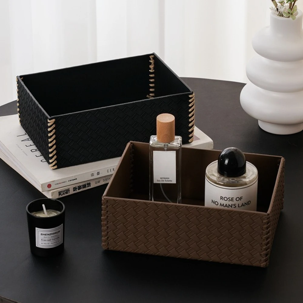Rectangular Leather Storage Box Luxury Leather Desktop Storage Entrance Coffee Table Cosmetic Storage Basket Home Organization
Rectangular Leather Storage Box Luxury Leather Desktop Storage Entrance Coffee Table Cosmetic Storage Basket Home Organization