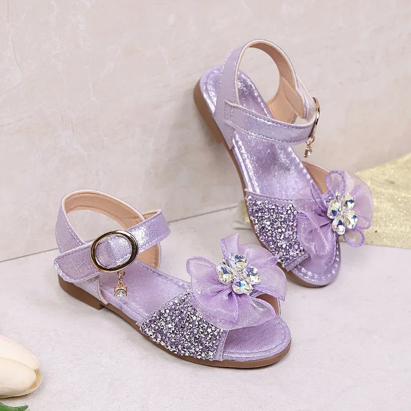 Mumoresip Kids Dance Shoes Sweet Lace Bows Girls Princess Sandals Shiny Sequins 2026 Summer New Children Fashion Shoes for Party
Mumoresip Kids Dance Shoes Sweet Lace Bows Girls Princess Sandals Shiny Sequins 2026 Summer New Children Fashion Shoes for Party