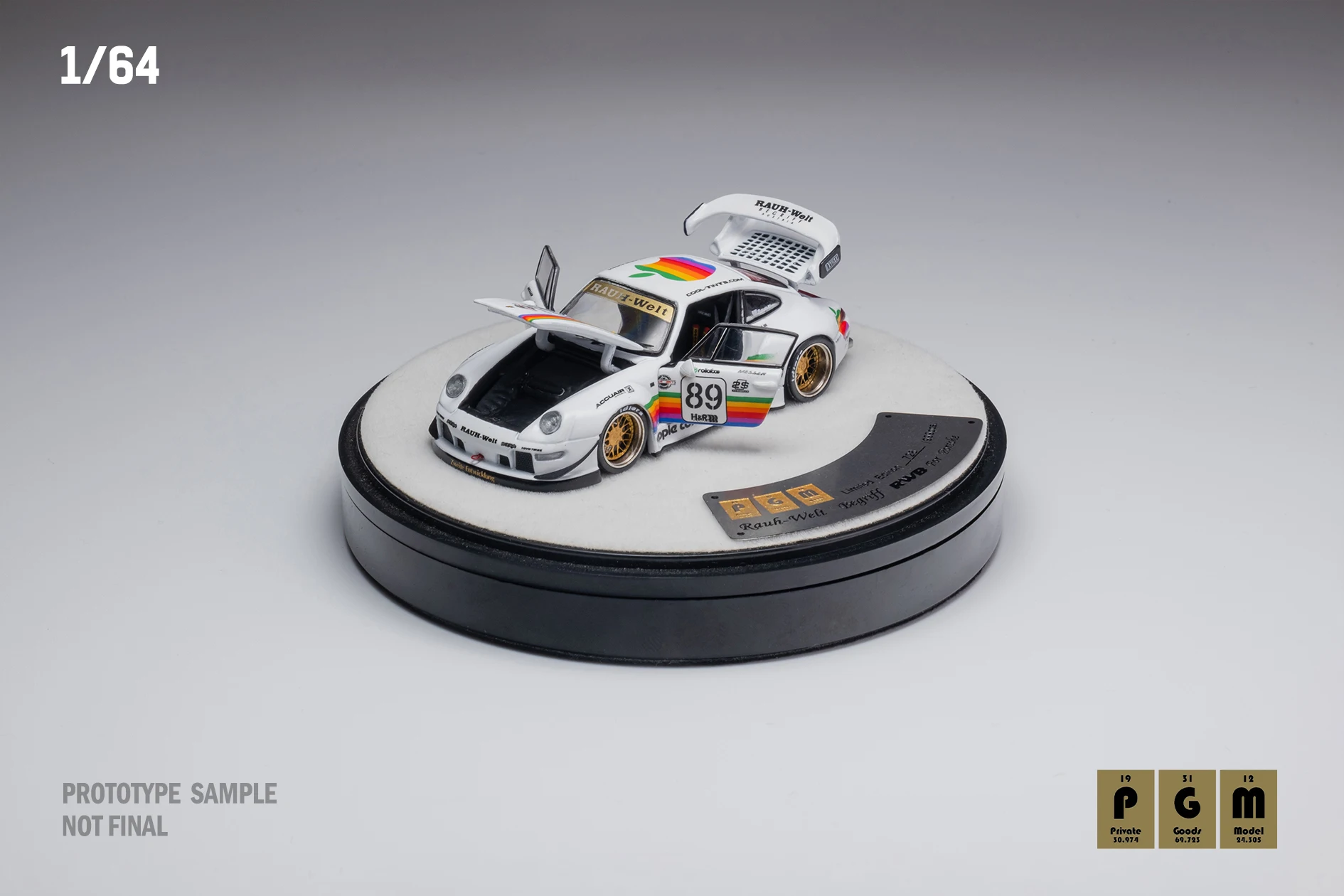 Новинка, в наличии, TPC 1:64 One 1 Koenig Segg, литая полностью углеродистая черная модель автомобиля в июле 2023 года
Новинка, в наличии, TPC 1:64 One 1 Koenig Segg, литая полностью углеродистая черная модель автомобиля в июле 2023 года