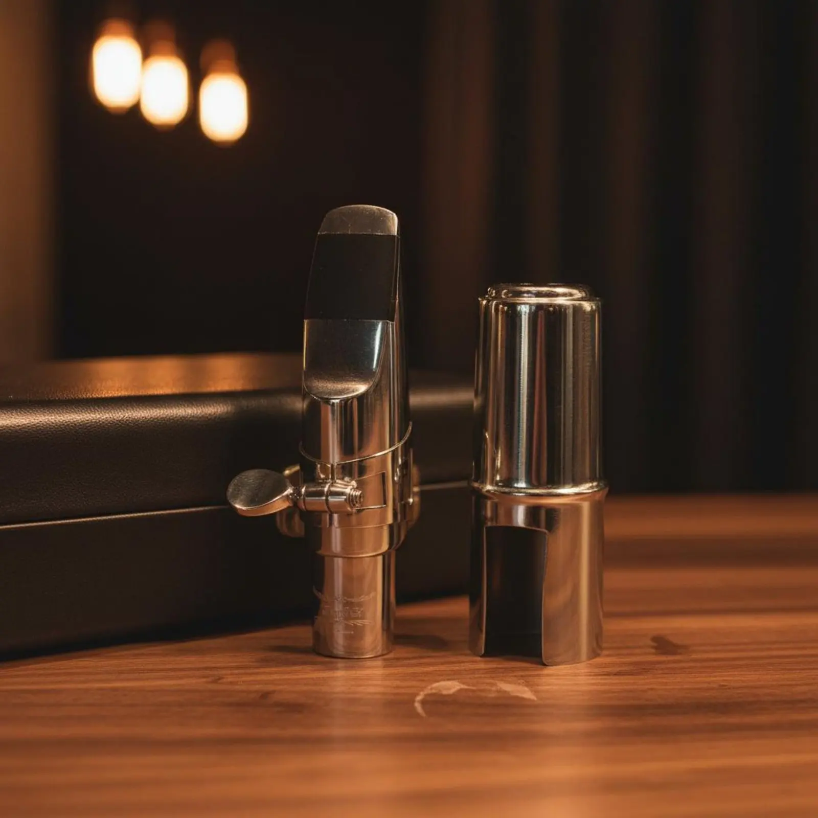 E Flat Alto Sax Mouthpiece Professional Grade Alto Saxophone Metal Mouthpiece Wind Instrument Accessory Easy to Install
E Flat Alto Sax Mouthpiece Professional Grade Alto Saxophone Metal Mouthpiece Wind Instrument Accessory Easy to Install