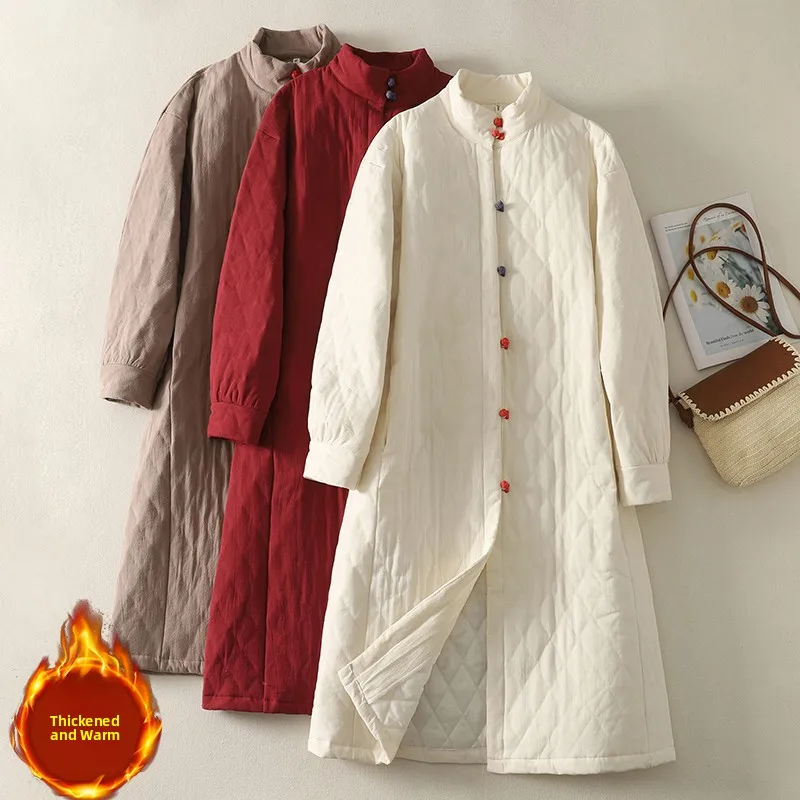 Новая женская длинная хлопковая куртка в китайском стиле, свободного кроя, теплая, ретро, на пуговицах, из смесового хлопка и льна, зимнее пальто, однотонное
Новая женская длинная хлопковая куртка в китайском стиле, свободного кроя, теплая, ретро, на пуговицах, из смесового хлопка и льна, зимнее пальто, однотонное