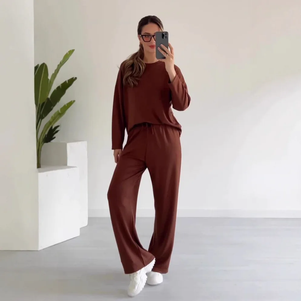 Fall New Style Women's Casual Sportswear Long Sleeve Round Neck Top and Pants Two-Piece Set Simple Design Trade
Fall New Style Women's Casual Sportswear Long Sleeve Round Neck Top and Pants Two-Piece Set Simple Design Trade