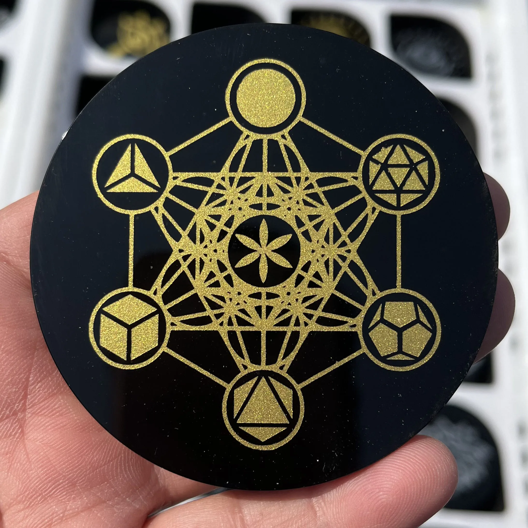 Natural Obsidian Round Crystal Disk 7 Chakras Flower of Life Charging Board Yoga Meditation Feng Shui Healing Divination Mirror
Natural Obsidian Round Crystal Disk 7 Chakras Flower of Life Charging Board Yoga Meditation Feng Shui Healing Divination Mirror