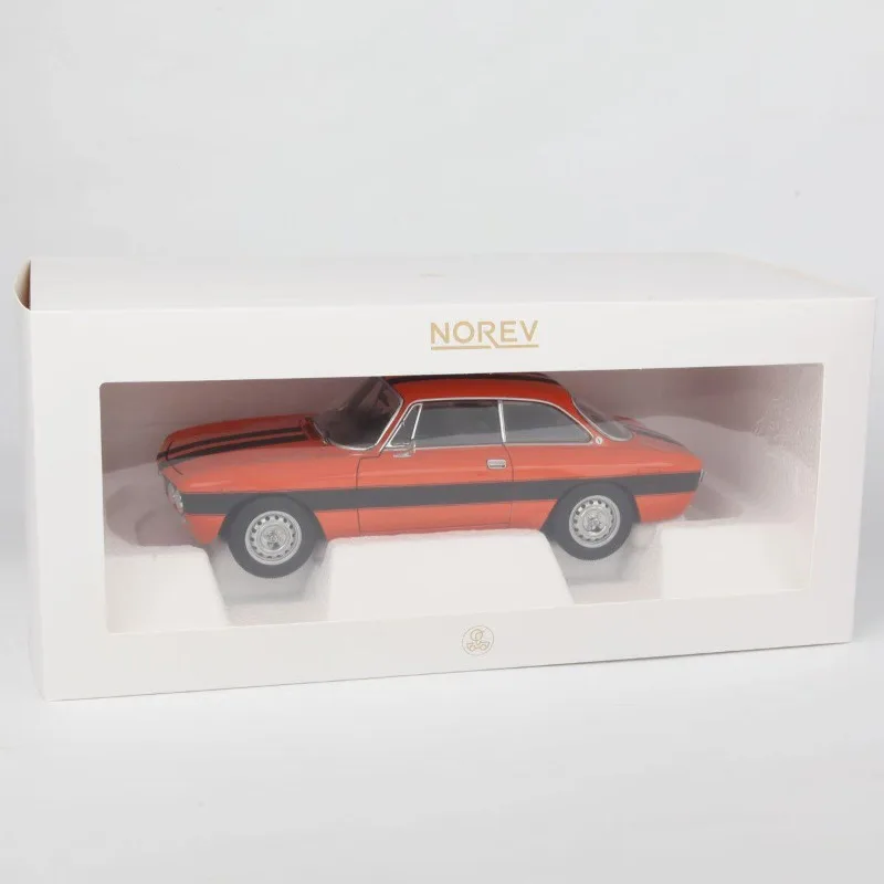 Norev Diecast 1:18 Scale Alfa Romeo 2000 GTV 1973 Alloy Car Model
Norev Diecast 1:18 Scale Alfa Romeo 2000 GTV 1973 Alloy Car Model