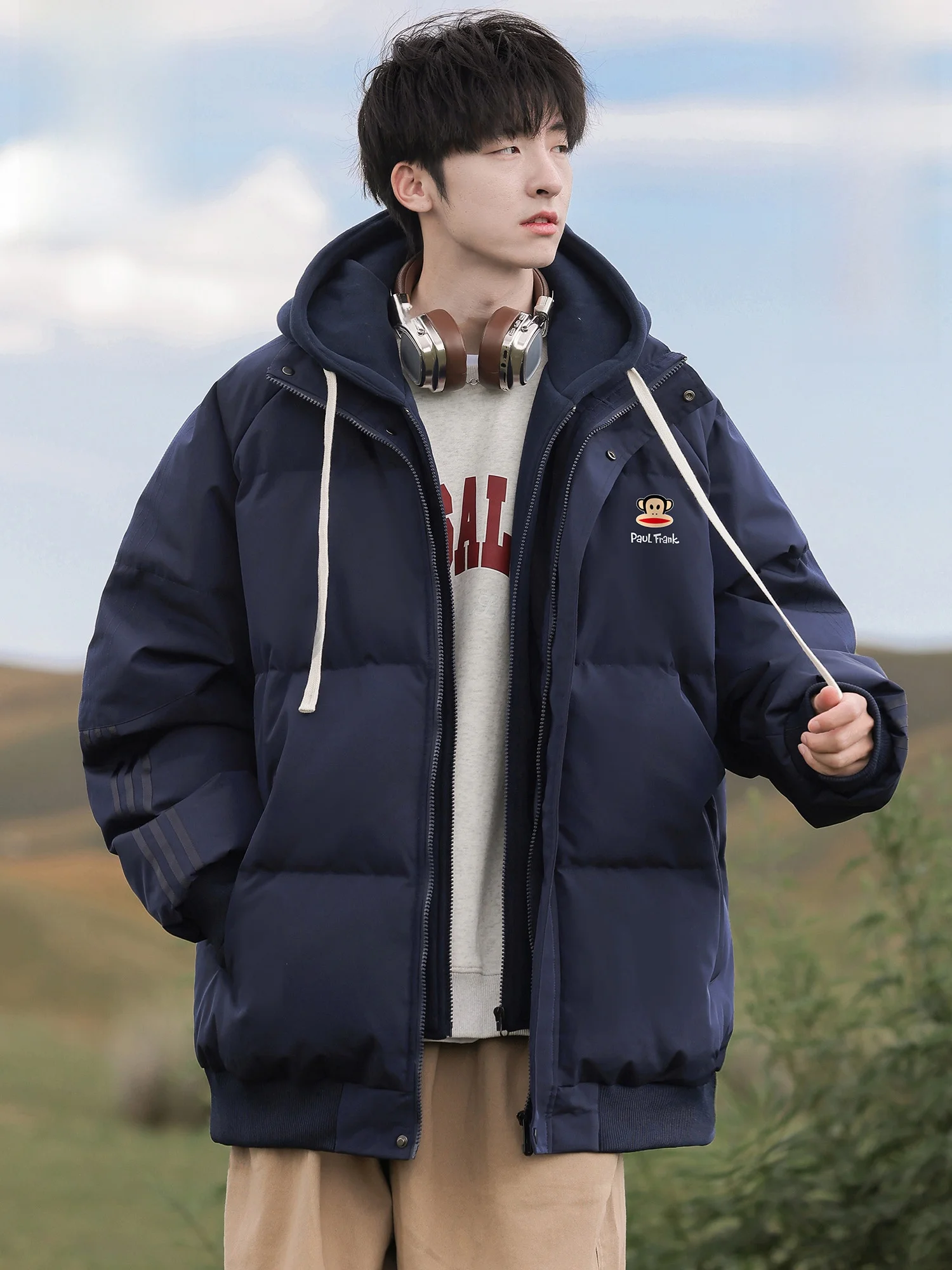 Мужская зимняя повседневная теплая куртка Paul Frank из утолщенного хлопка с принтом Monkey Mouth, молодежная, из полиэфирного волокна
Мужская зимняя повседневная теплая куртка Paul Frank из утолщенного хлопка с принтом Monkey Mouth, молодежная, из полиэфирного волокна