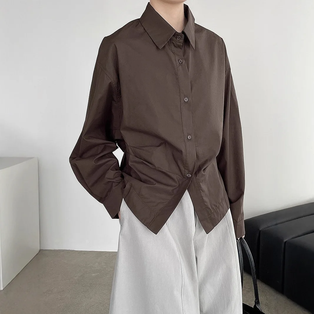 Design Waist-tightening Lapel Shirt Women's 25 Autumn New High-end Pleated Thin Versatile Top
Design Waist-tightening Lapel Shirt Women's 25 Autumn New High-end Pleated Thin Versatile Top