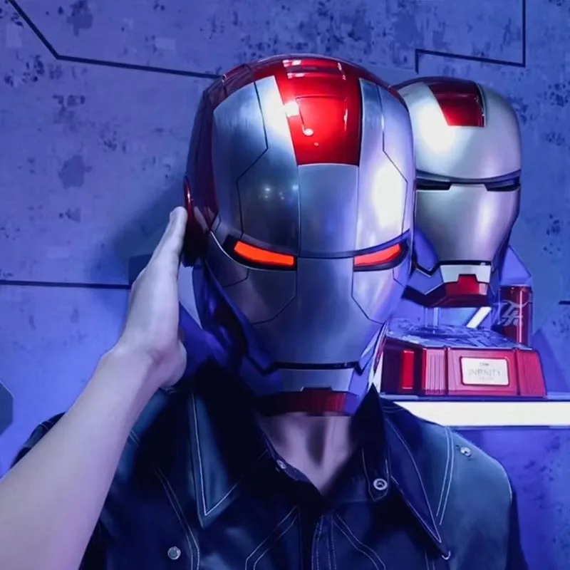 Disney Official Iron Man Wearable Electric Helmet MK5 MK7 Marvel Superheroes Collectible Bust Action Figure Boys New Year Gift
Disney Official Iron Man Wearable Electric Helmet MK5 MK7 Marvel Superheroes Collectible Bust Action Figure Boys New Year Gift