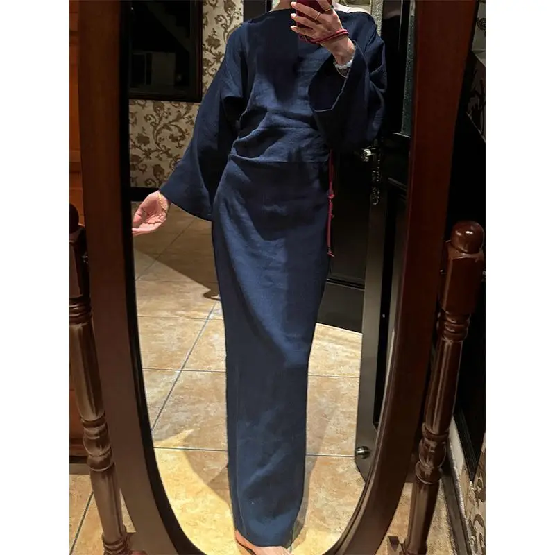 Кобальтово-синий длинный халат для студентов-художников с длинными рукавами, юбка А-силуэта, складчатый дизайн, круглый вырез, другие материалы
Кобальтово-синий длинный халат для студентов-художников с длинными рукавами, юбка А-силуэта, складчатый дизайн, круглый вырез, другие материалы