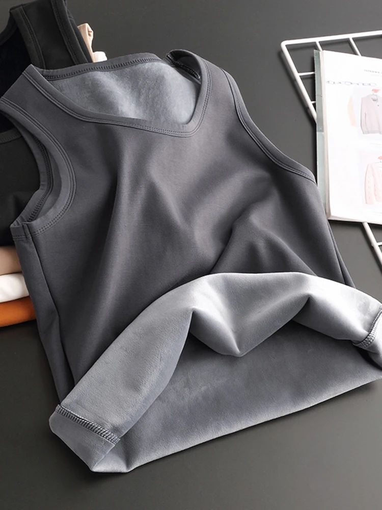 Thiened Fce Warm Vest Men's Faionable ey Tight Fit round Ne Svel Inner Wear for Autumn Winter
Thiened Fce Warm Vest Men's Faionable ey Tight Fit round Ne Svel Inner Wear for Autumn Winter