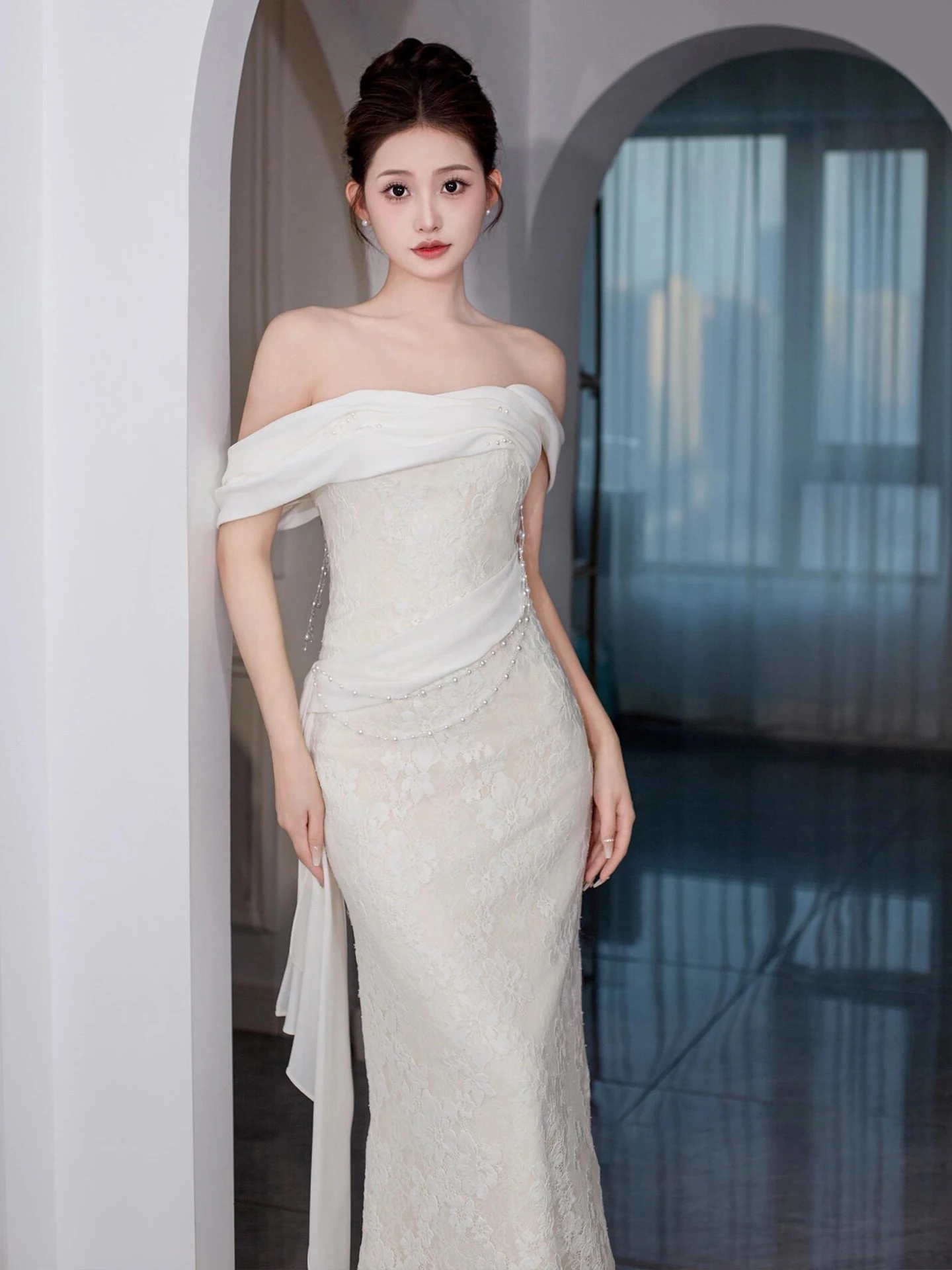 Elegant Lace Fish Tail Wedding Dress One Shoulder Long Skirt for Bridal Greeting Guest out of Door Ceremony Forest System
Elegant Lace Fish Tail Wedding Dress One Shoulder Long Skirt for Bridal Greeting Guest out of Door Ceremony Forest System