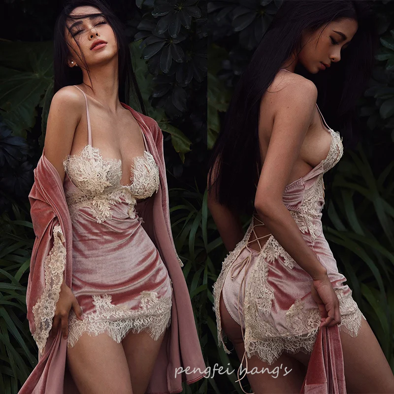 Velvet Robe Set for Women Chemise Nightgown Winter Sleepwear Warm Nightdress Sexy Back Bandage Spaghetti Strap Soft Bathrobe
Velvet Robe Set for Women Chemise Nightgown Winter Sleepwear Warm Nightdress Sexy Back Bandage Spaghetti Strap Soft Bathrobe