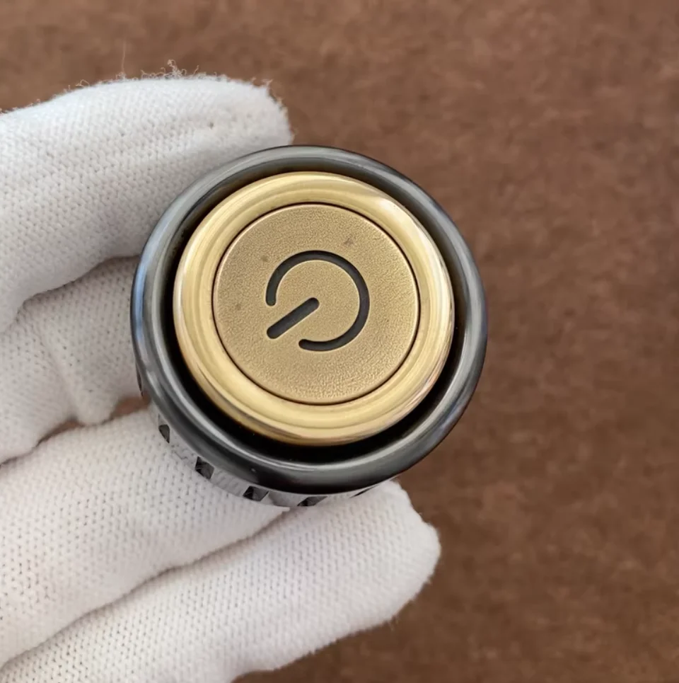 Б/У Starter Wheel EDC Acedc из циркониевого сплава и латуни Декомпрессионные игрушки
Б/У Starter Wheel EDC Acedc из циркониевого сплава и латуни Декомпрессионные игрушки