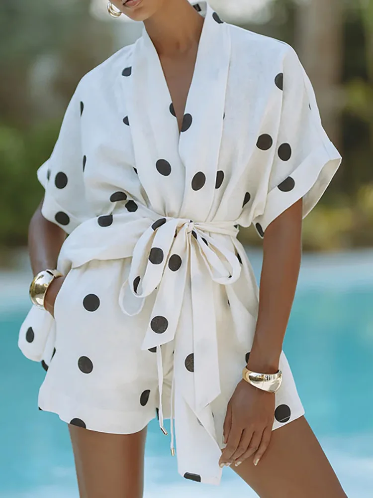 Half Sleeve Fashion Holiday Two Pieces Sets, Women Summer Lace-Up Patchwork Chic Outfit, 2025 Printed V Neck Simple Ladies Suits
Half Sleeve Fashion Holiday Two Pieces Sets, Women Summer Lace-Up Patchwork Chic Outfit, 2025 Printed V Neck Simple Ladies Suits