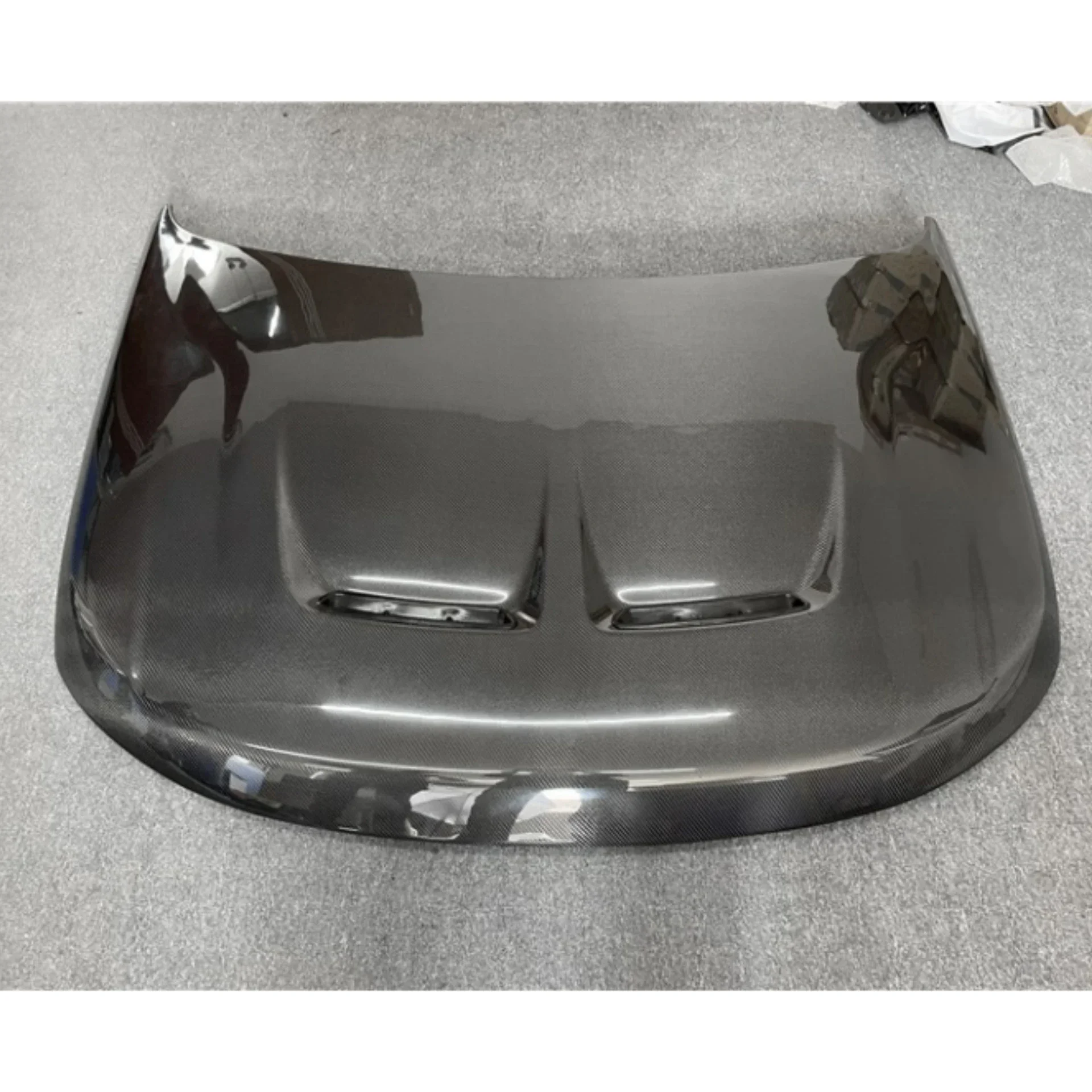 Carbon Fiber Engine Cover for Land Range Rover Sport SVR 14-20 Light Weight Hood Scoop Car Accessories
Carbon Fiber Engine Cover for Land Range Rover Sport SVR 14-20 Light Weight Hood Scoop Car Accessories