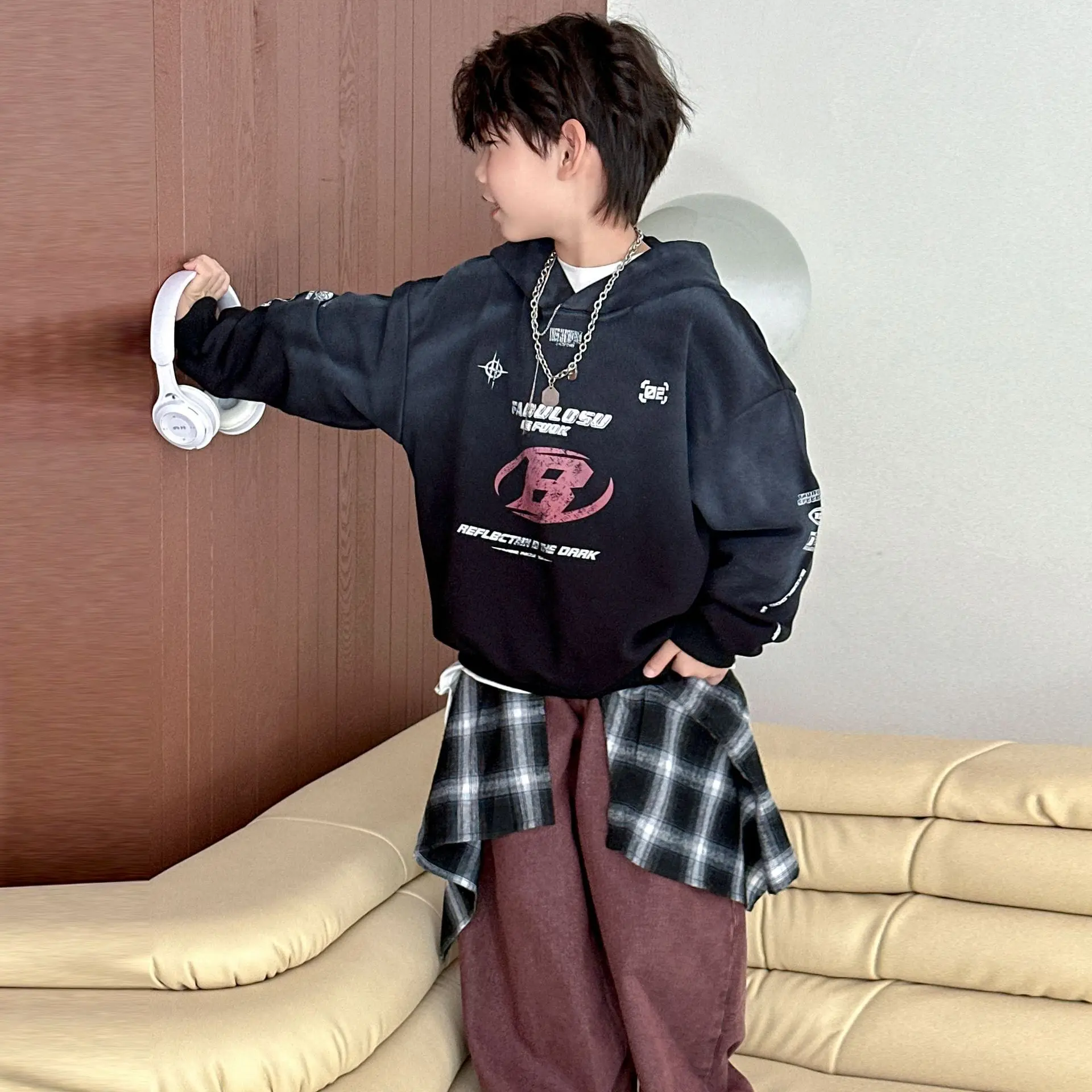 Children's Clothing Fashion Pants New Autumn Style Loose-fitting Casual Wide-leg Fashionable Outdoor Streetwear Style Jeans
Children's Clothing Fashion Pants New Autumn Style Loose-fitting Casual Wide-leg Fashionable Outdoor Streetwear Style Jeans