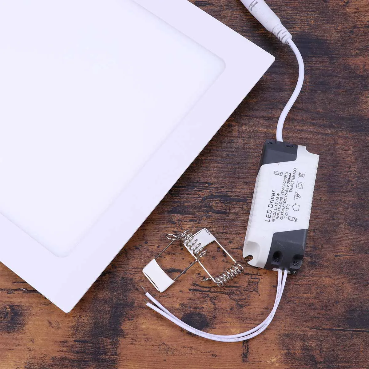 Led Panel Light 18w Led Supper Bright Ceiling Light Warm White Office Light Ceiling Panel Light - Warm White Light
Led Panel Light 18w Led Supper Bright Ceiling Light Warm White Office Light Ceiling Panel Light - Warm White Light