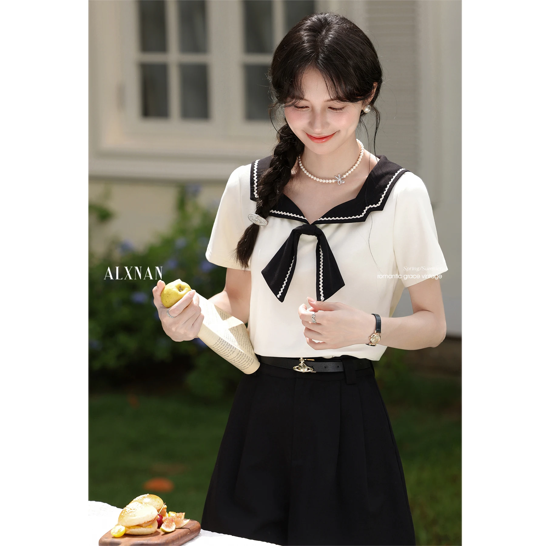 ALXNAN Women's T-shirt College Style Contrast Navy Collar Short Sleeve T-shirt 2025 Summer Apricot Elegant Loose-fit Tops L56569
ALXNAN Women's T-shirt College Style Contrast Navy Collar Short Sleeve T-shirt 2025 Summer Apricot Elegant Loose-fit Tops L56569