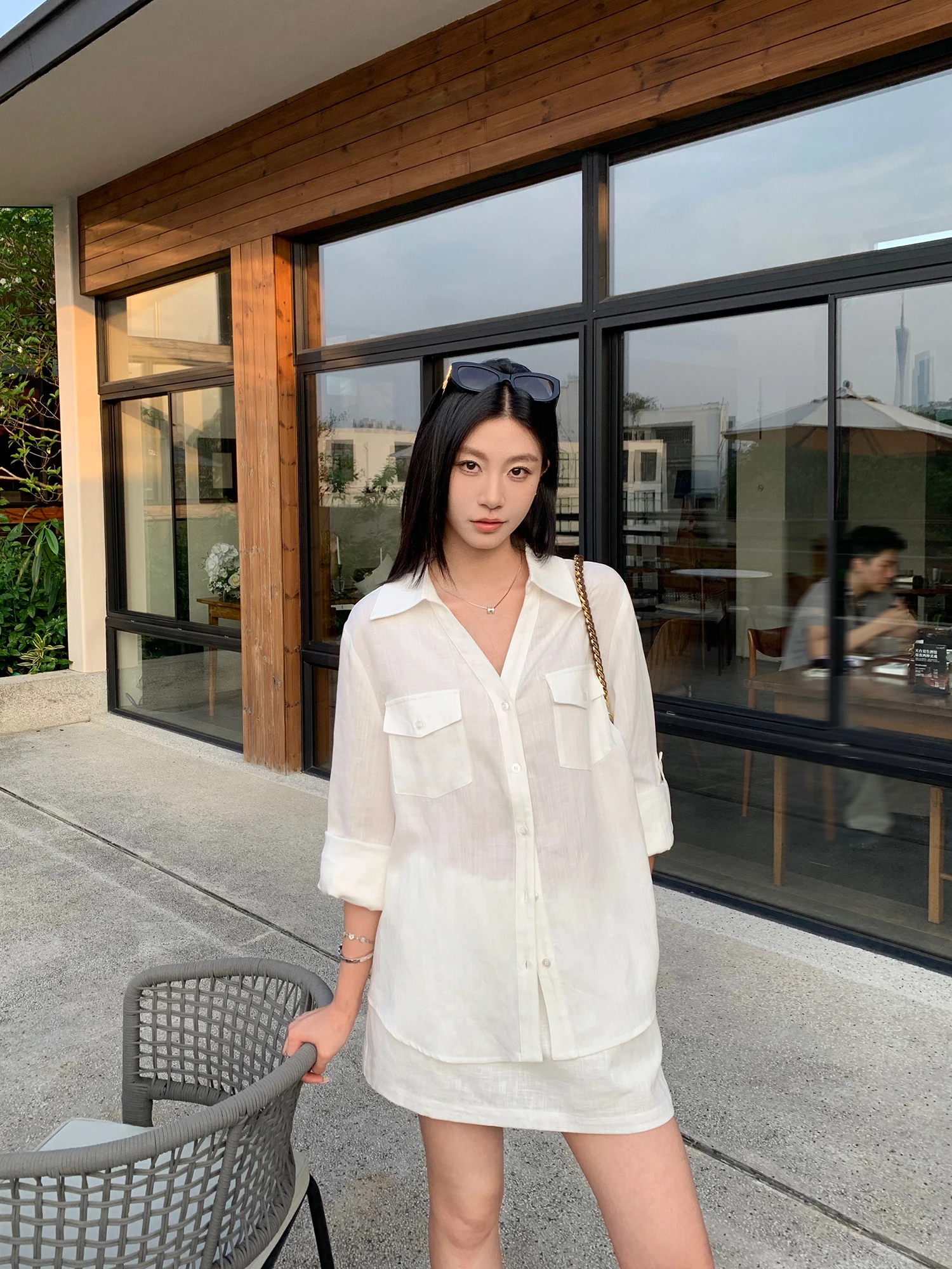 Pusumede Women's Long Sleeve Linen Shirt Casual Loose Fit V-Neck Commute Friendly Comfortable Feeling Daytime Empty Space
Pusumede Women's Long Sleeve Linen Shirt Casual Loose Fit V-Neck Commute Friendly Comfortable Feeling Daytime Empty Space