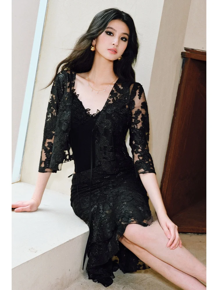 WANGXO Sparkling Star Burned Flower Luxury Dress And Asymmetrical Double Layer Fish Tail Skirt Two Piece Set Polyester F...
WANGXO Sparkling Star Burned Flower Luxury Dress And Asymmetrical Double Layer Fish Tail Skirt Two Piece Set Polyester F...