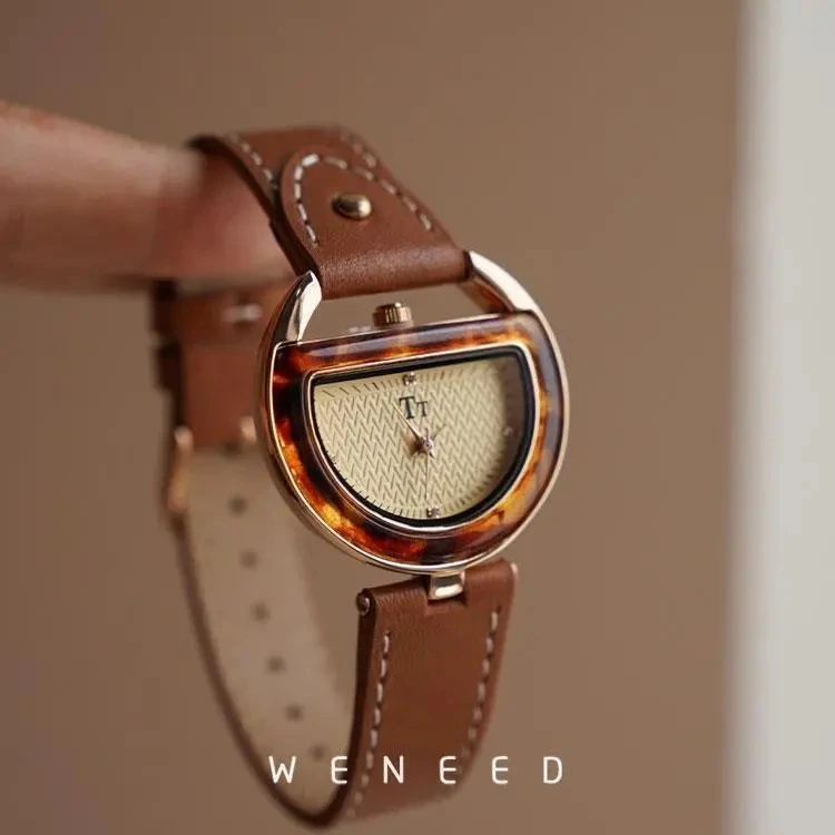 Fashionable Elegant Retro High-End Simple Quartz Watch Ladies Girls Gift Ladies Accessories Relojes Para Damas
Fashionable Elegant Retro High-End Simple Quartz Watch Ladies Girls Gift Ladies Accessories Relojes Para Damas