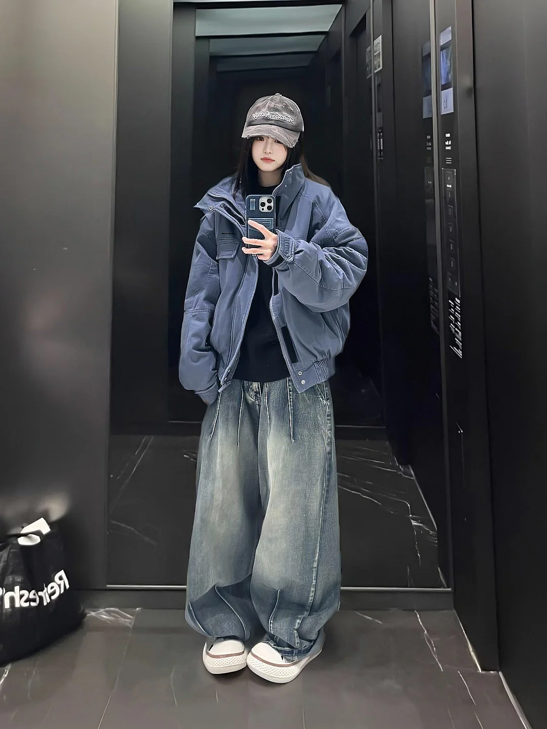 Куртка женская Fuyuan Blue Workwear Style, весна-осень 2026, новая, в американском ретро-стиле, для пар, пилотская, свободного кроя
Куртка женская Fuyuan Blue Workwear Style, весна-осень 2026, новая, в американском ретро-стиле, для пар, пилотская, свободного кроя