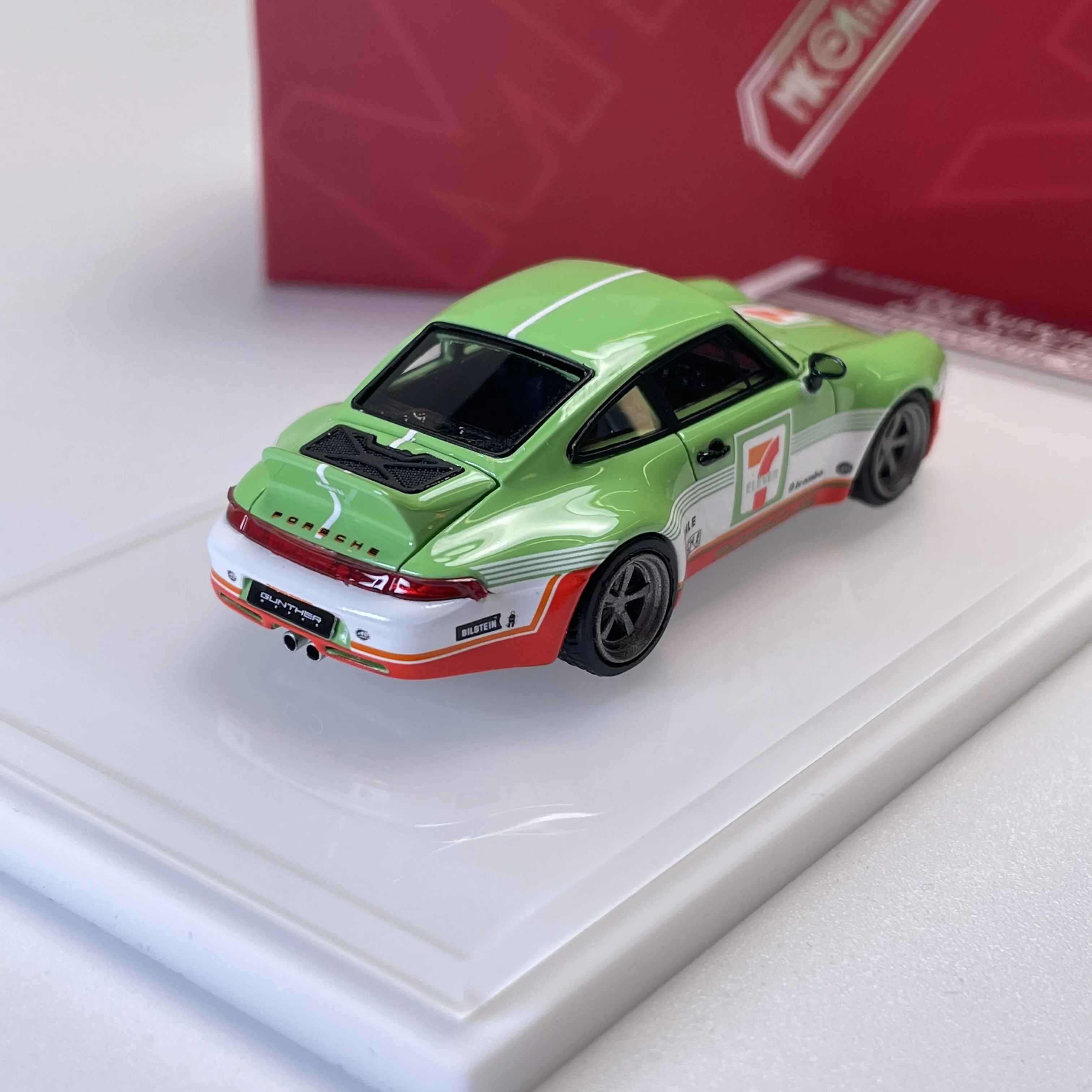 MK 993 7Eleven 1:64 Resin Car Model Collectible Ornament
MK 993 7Eleven 1:64 Resin Car Model Collectible Ornament