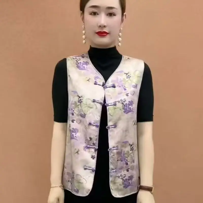 New Chinese Sle Printed Vest Women's Spring Outerwear Single Button oulder Pad Middle Aged And ly Women's Clothes
New Chinese Sle Printed Vest Women's Spring Outerwear Single Button oulder Pad Middle Aged And ly Women's Clothes