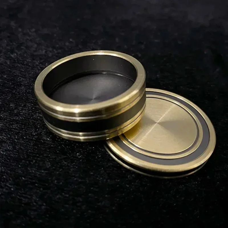 Slot Box for 500 Yen Brass Coin Appear Vanish Close up Magic Trick Coin Magic Magicians Prop Accessory Illusion Gimmick
Slot Box for 500 Yen Brass Coin Appear Vanish Close up Magic Trick Coin Magic Magicians Prop Accessory Illusion Gimmick