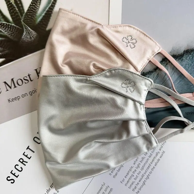 〔BGS3〕Soft Ice Silk Satin Face Sunscreen Mask Summer Breathable For Women Outdoor Cycling Running UV Protection Mask
〔BGS3〕Soft Ice Silk Satin Face Sunscreen Mask Summer Breathable For Women Outdoor Cycling Running UV Protection Mask