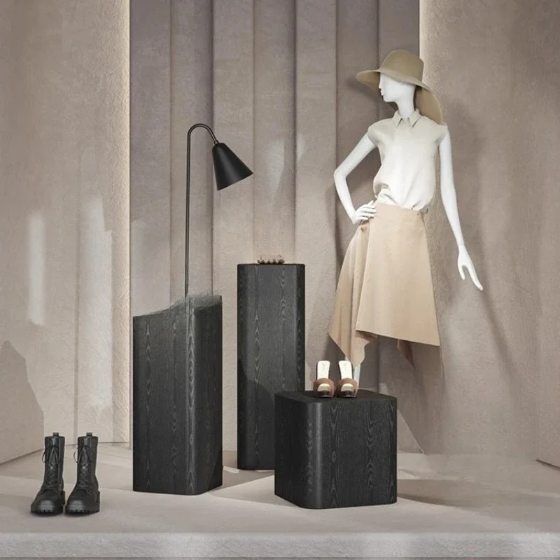 LH Clothing Store Window Display Rack Women's Clothing Store Display Decoration Props Light Luxury Display Stand
LH Clothing Store Window Display Rack Women's Clothing Store Display Decoration Props Light Luxury Display Stand