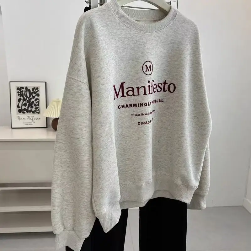 Korean Fashion Letter Print Oversize Sweatshirt Women Loose Casual Long Sleeve O Neck Hoodies Autumn American Retro Kpop Clothes
Korean Fashion Letter Print Oversize Sweatshirt Women Loose Casual Long Sleeve O Neck Hoodies Autumn American Retro Kpop Clothes
