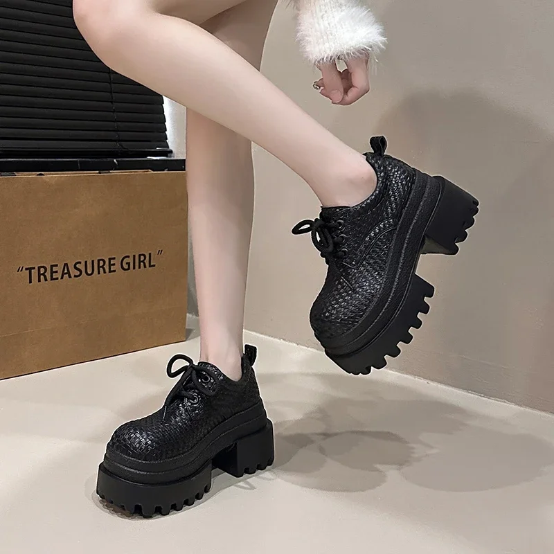 Women's Fashionable Loafers Lace-up Design Thick-soled Casual Sports Shoes Spring Autumn New Round-toe Comfortable Women's Shoes
Women's Fashionable Loafers Lace-up Design Thick-soled Casual Sports Shoes Spring Autumn New Round-toe Comfortable Women's Shoes