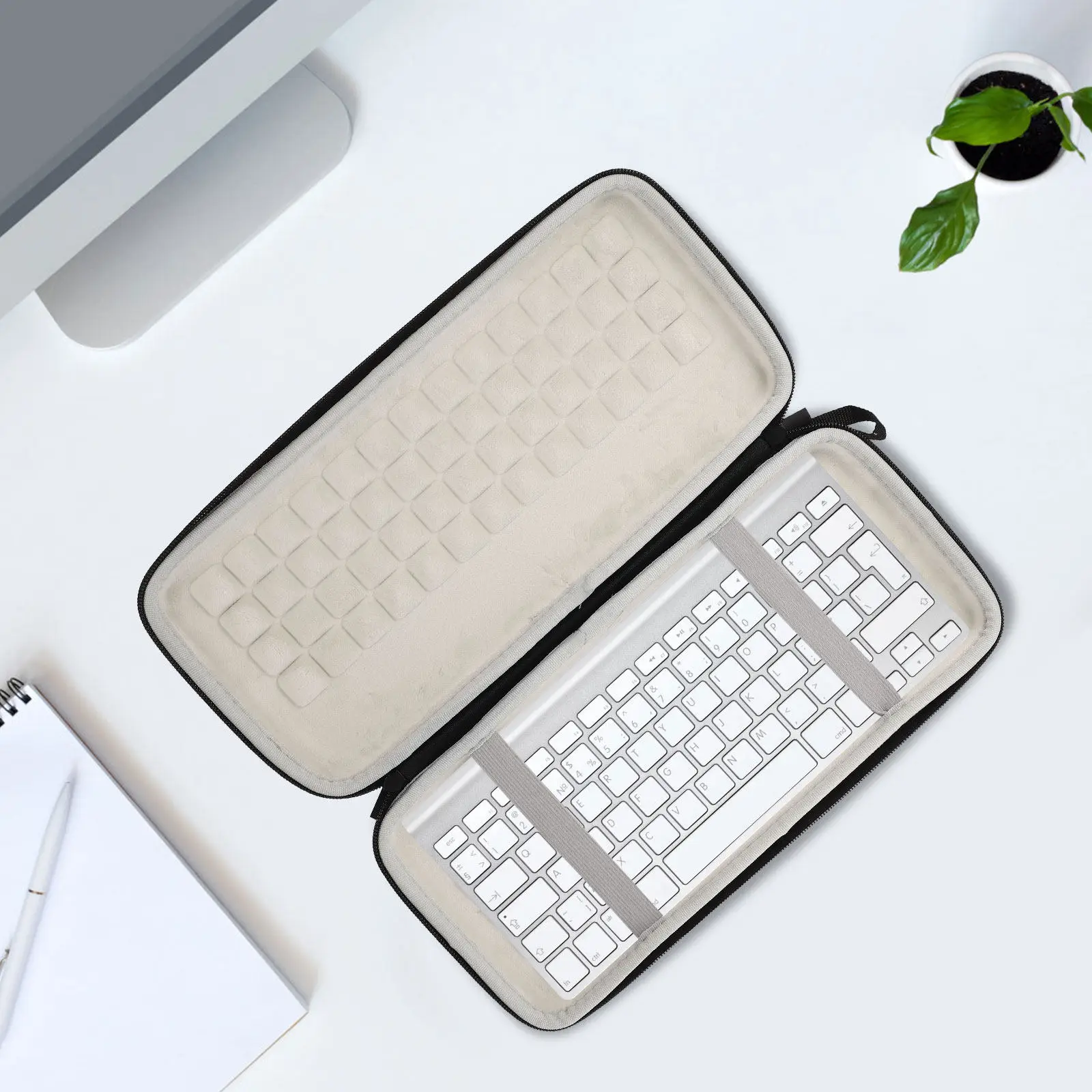 PU Keyboard Sleeve for Mechanical Wireless Keyboards Lightweight Portable Protective Case with Zipper Closure Travel
PU Keyboard Sleeve for Mechanical Wireless Keyboards Lightweight Portable Protective Case with Zipper Closure Travel