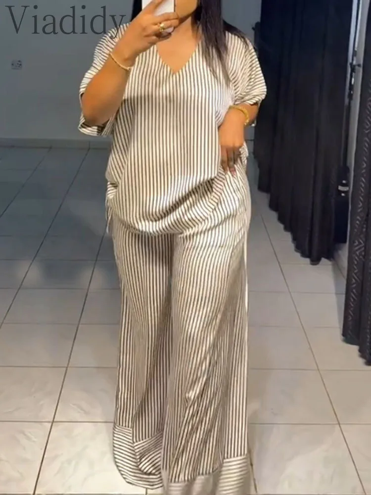 Женский повседневный полосатый топ с короткими рукавами и V-образным вырезом и широкие брюки с высокой талией, комплект из 2 предметов
Женский повседневный полосатый топ с короткими рукавами и V-образным вырезом и широкие брюки с высокой талией, комплект из 2 предметов