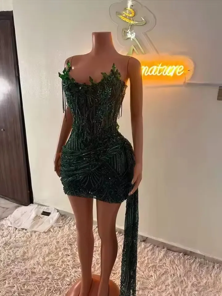 Gala Short Red Graduation Dress 2026 Beading Birthday Prom Party Diamonds Cocktail Senior Homecoming Customized
Gala Short Red Graduation Dress 2026 Beading Birthday Prom Party Diamonds Cocktail Senior Homecoming Customized